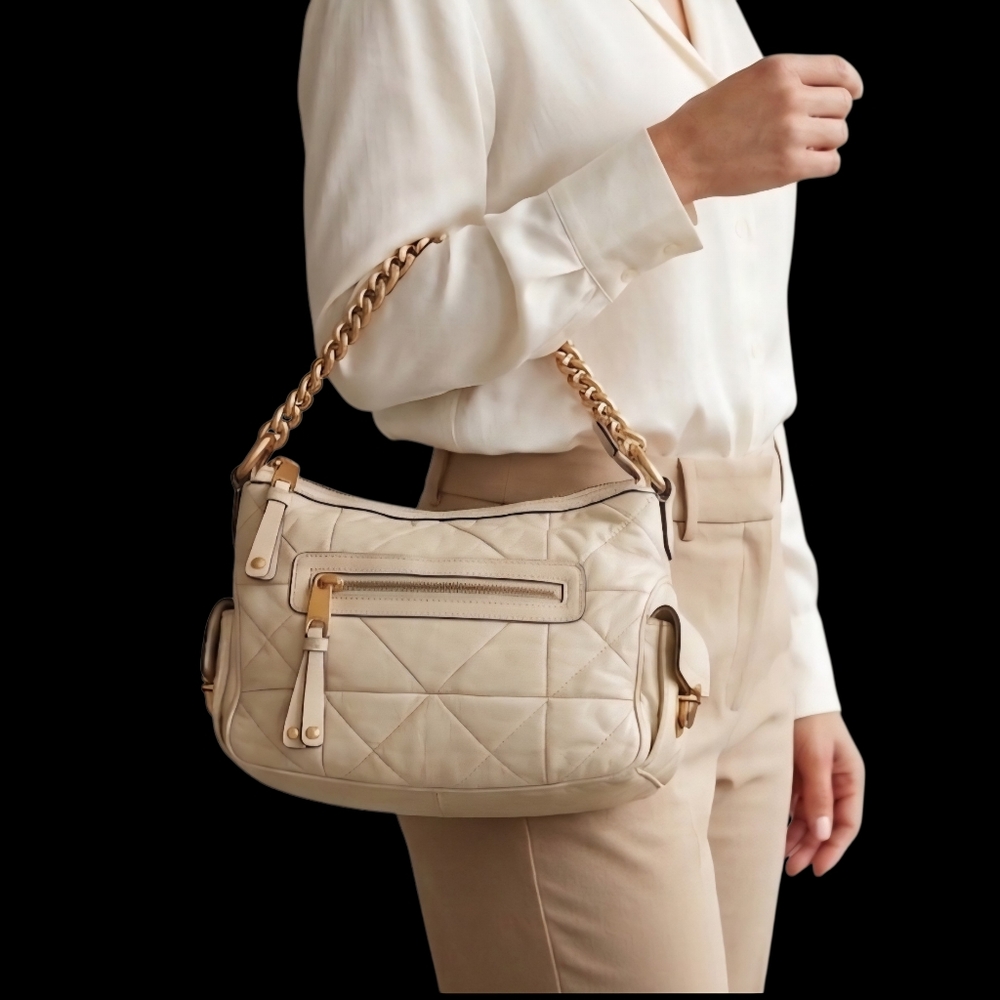 MARC JACOBS Made in Italy Beige Quilted Leather Gold Chain Shoulder Bag